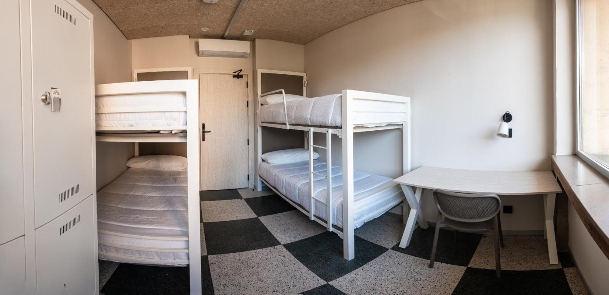 Lamia Bbk Women Hostel-Solo Mujeres Bilbao Exterior photo